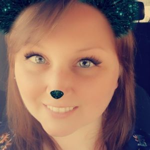 Meet your Posher, Brandy